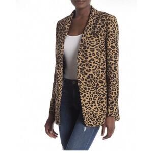 ASTR the Label Leopard Print Boyfriend Blazer 
Size Small